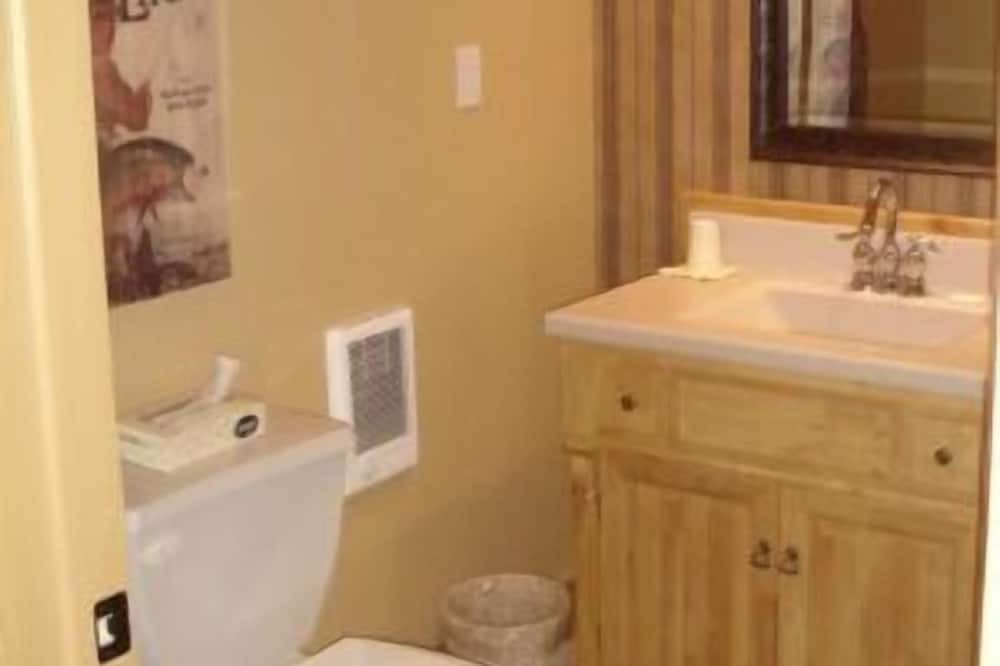 Photo of Bathroom in Homestead