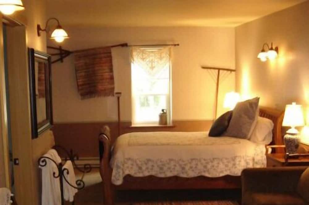 Photo of Bedroom in Homestead