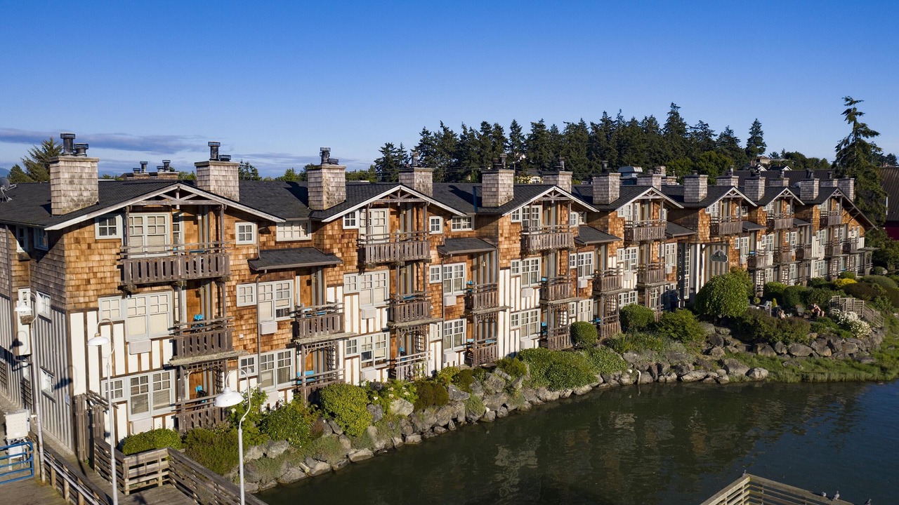 Photo of Buildings in La Conner