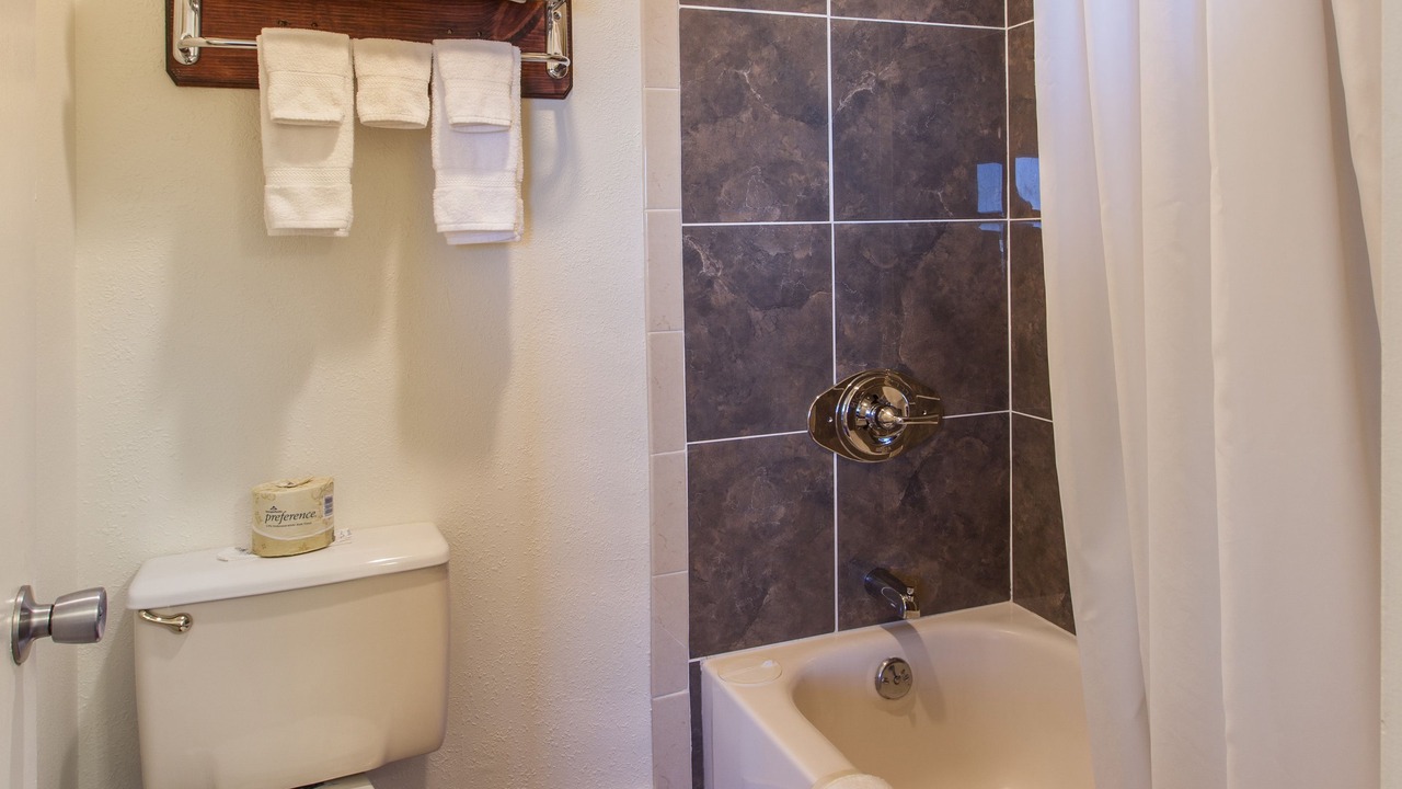 Photo of Bathroom in Rockaway Beach