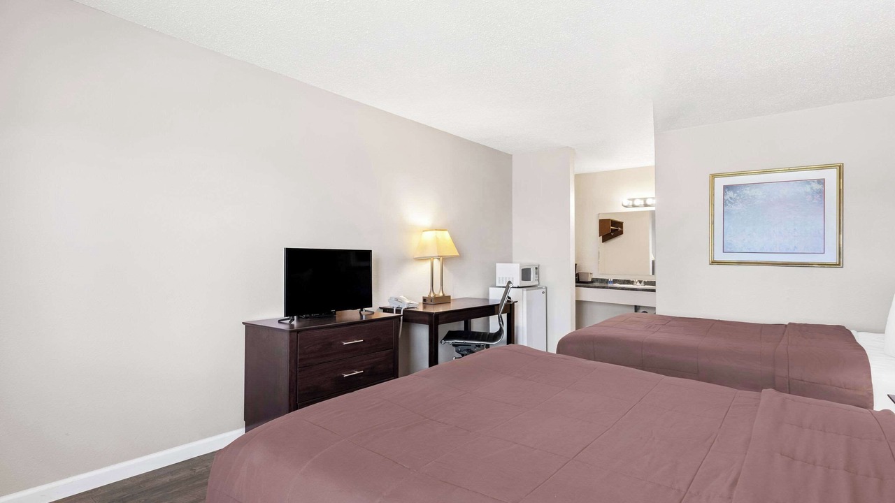 Photo of Bedroom in Hermiston