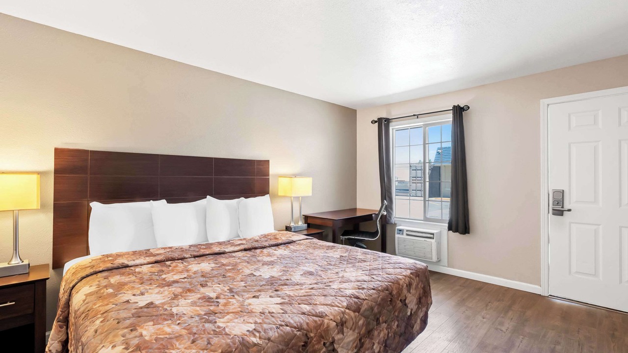 Photo of Bedroom in Hermiston