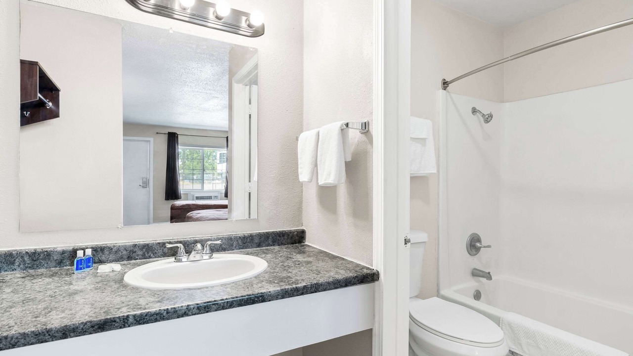 Photo of Bedroom in Hermiston