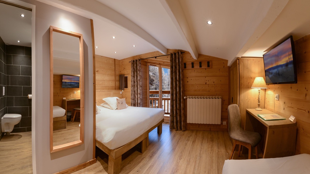 Photo of Bedroom in Les Claux