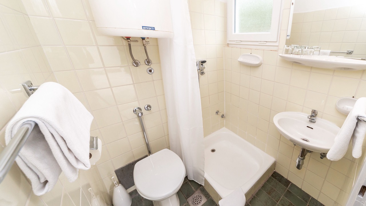 Photo of Bathroom in Klanfari