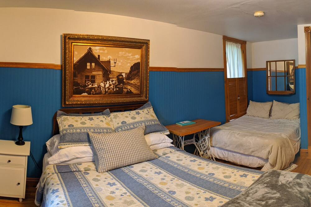 Photo of Bedroom in Sainte-Adele