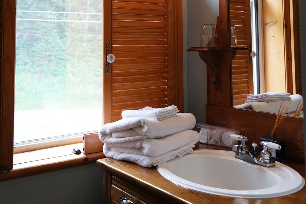 Photo of Bathroom in Sainte-Adele