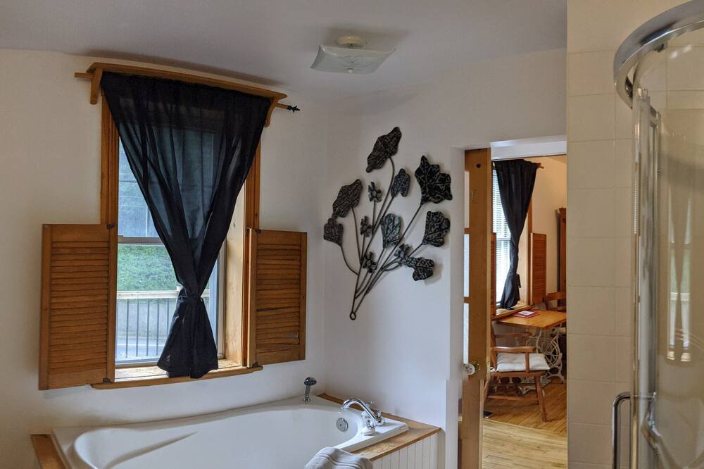 Photo of Bathroom in Sainte-Adele
