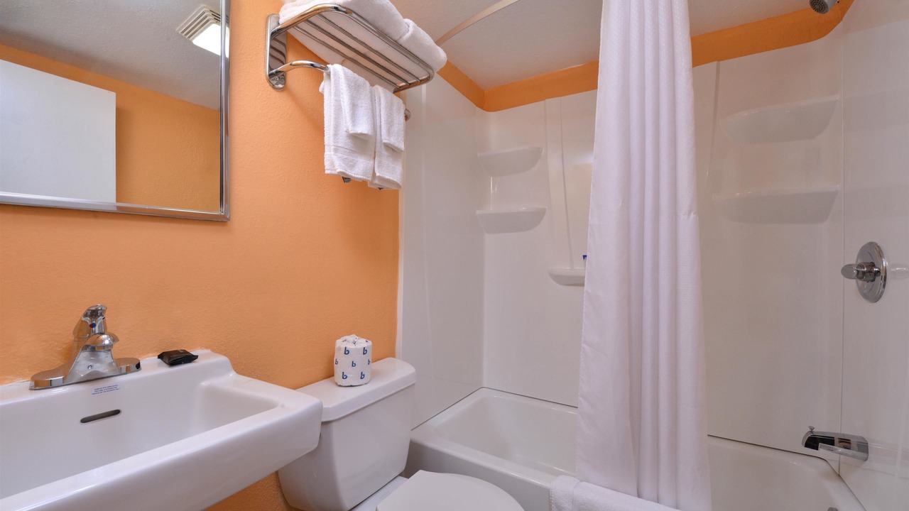 Photo of Bathroom in Moylan