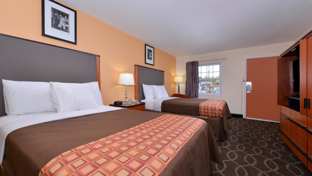 Photo of Bedroom in Moylan