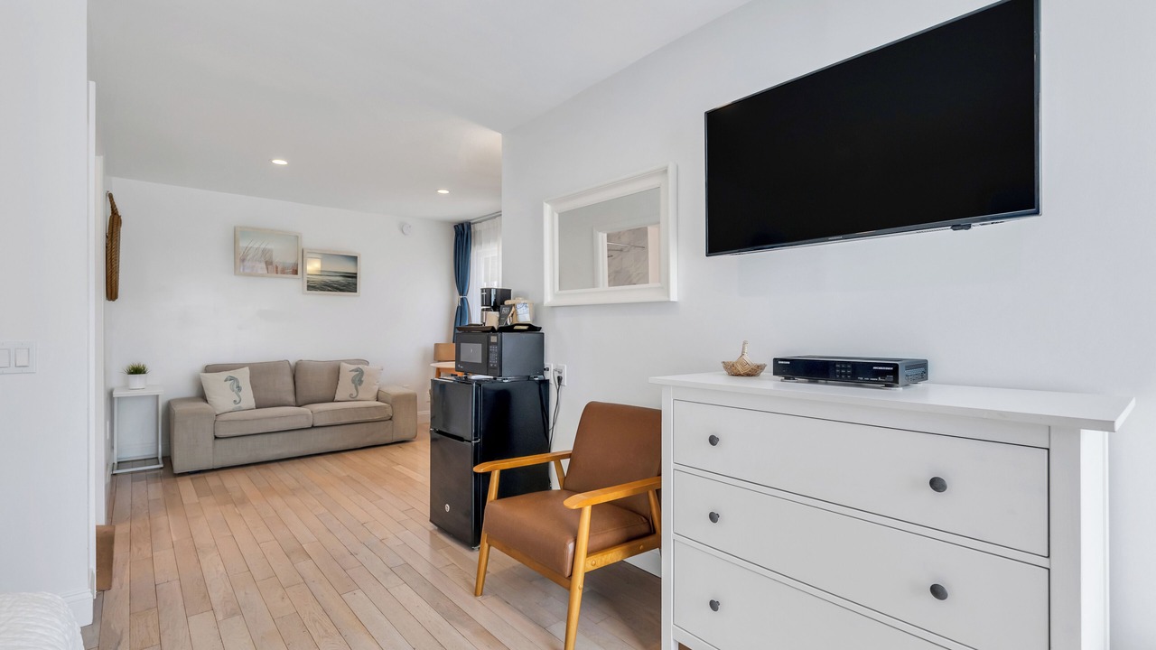 Photo of Others in Montauk