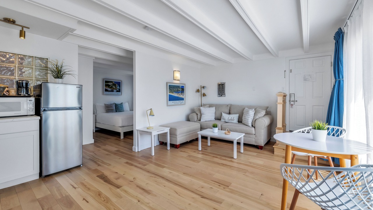 Photo of Others in Montauk