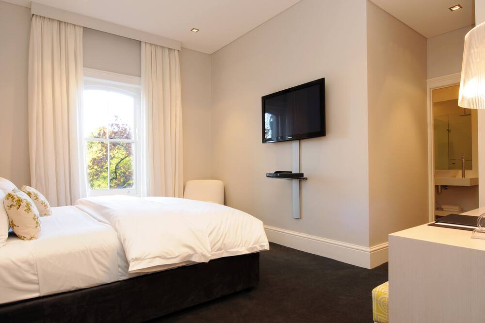 Photo of Bedroom in Stirling