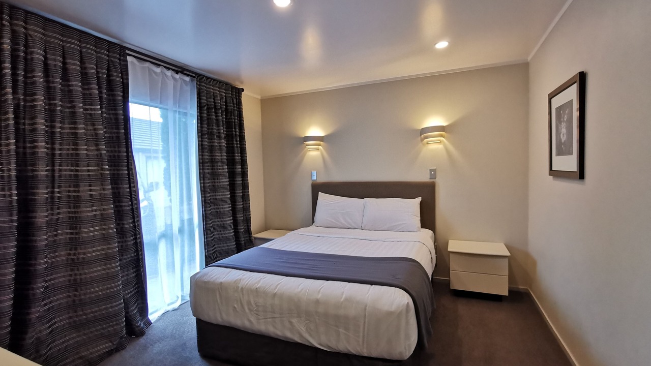 Photo of Bedroom in Epsom