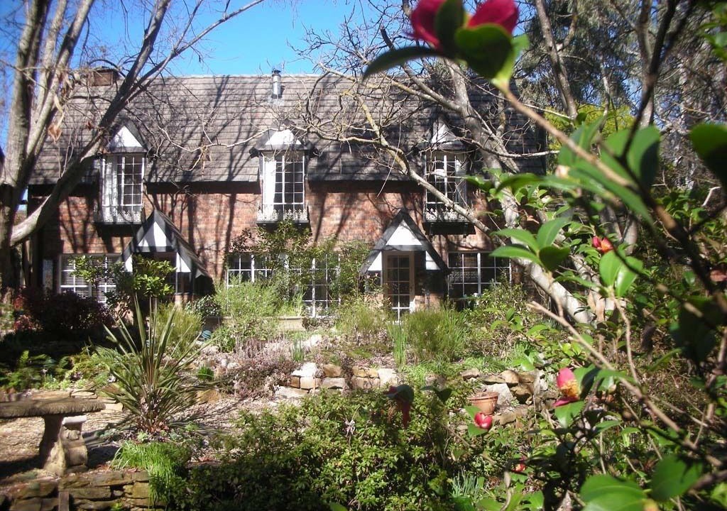 Photo of Outdoor in Bright