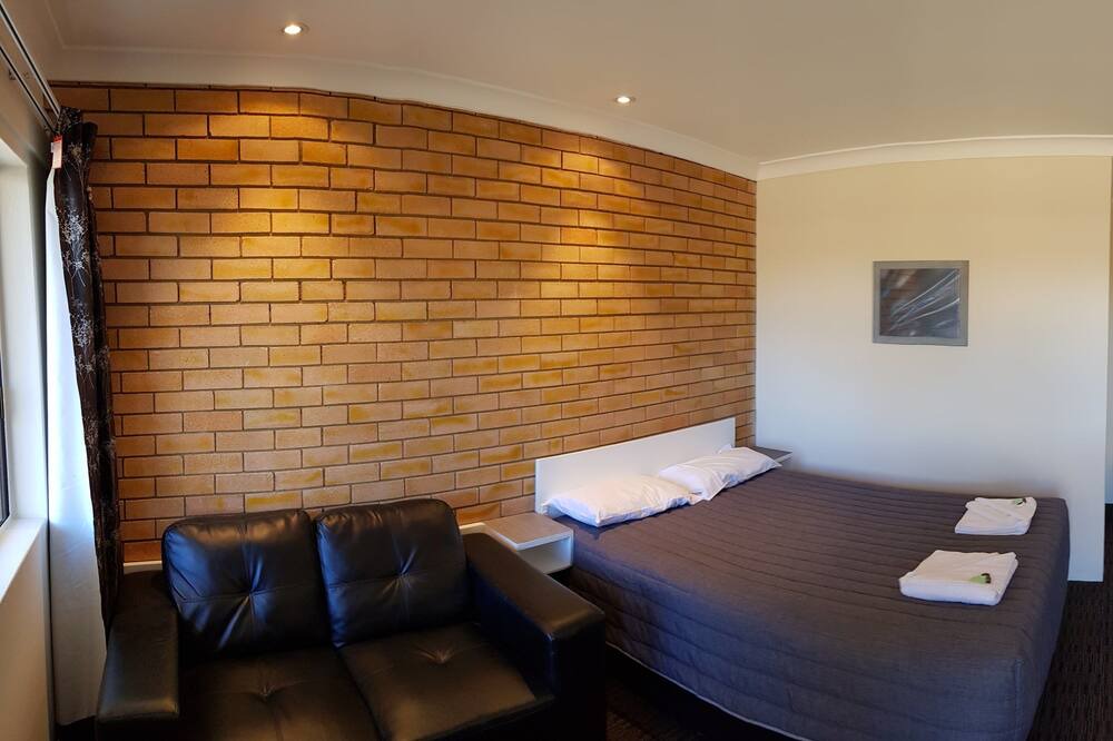Photo of Bedroom in Blayney