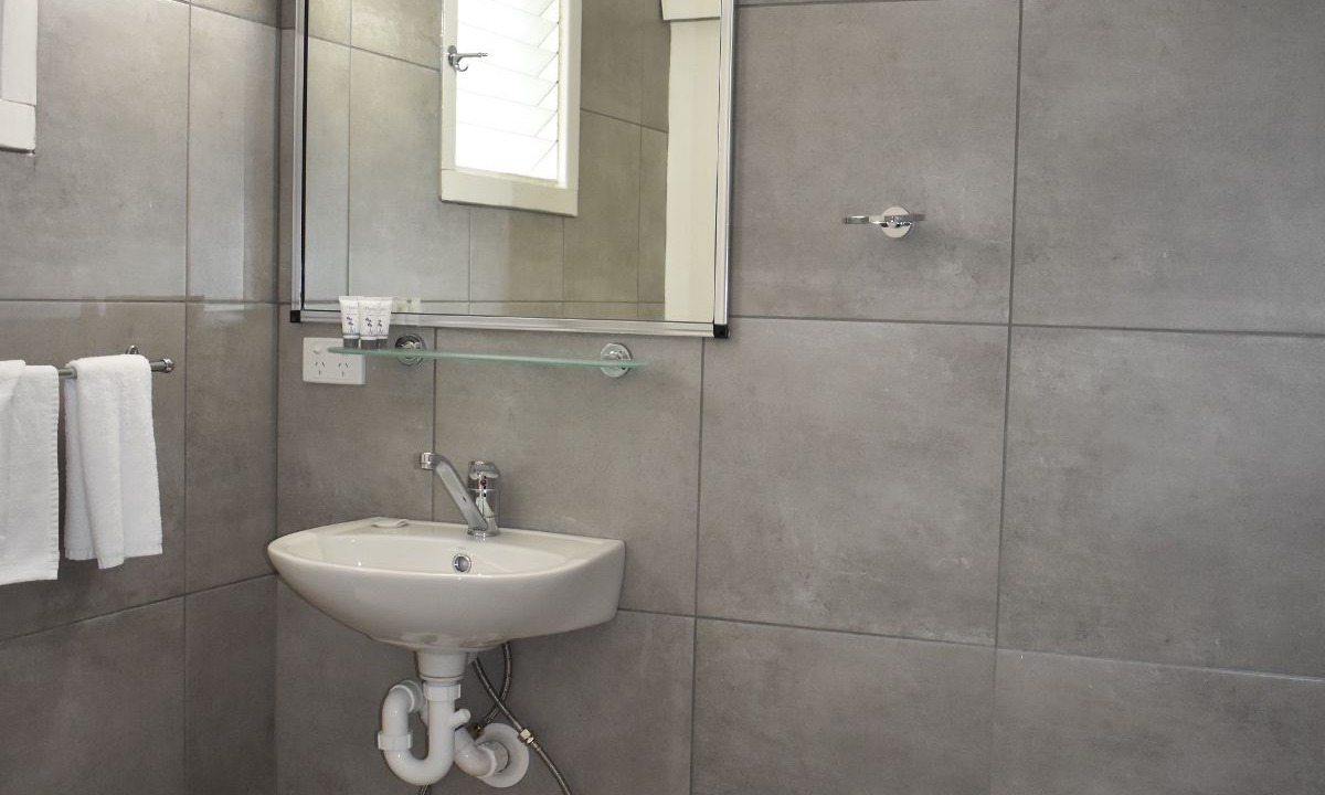 Photo of Bathroom in Corryong