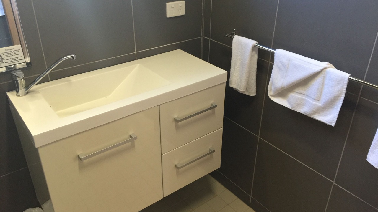 Photo of Bathroom in Corryong