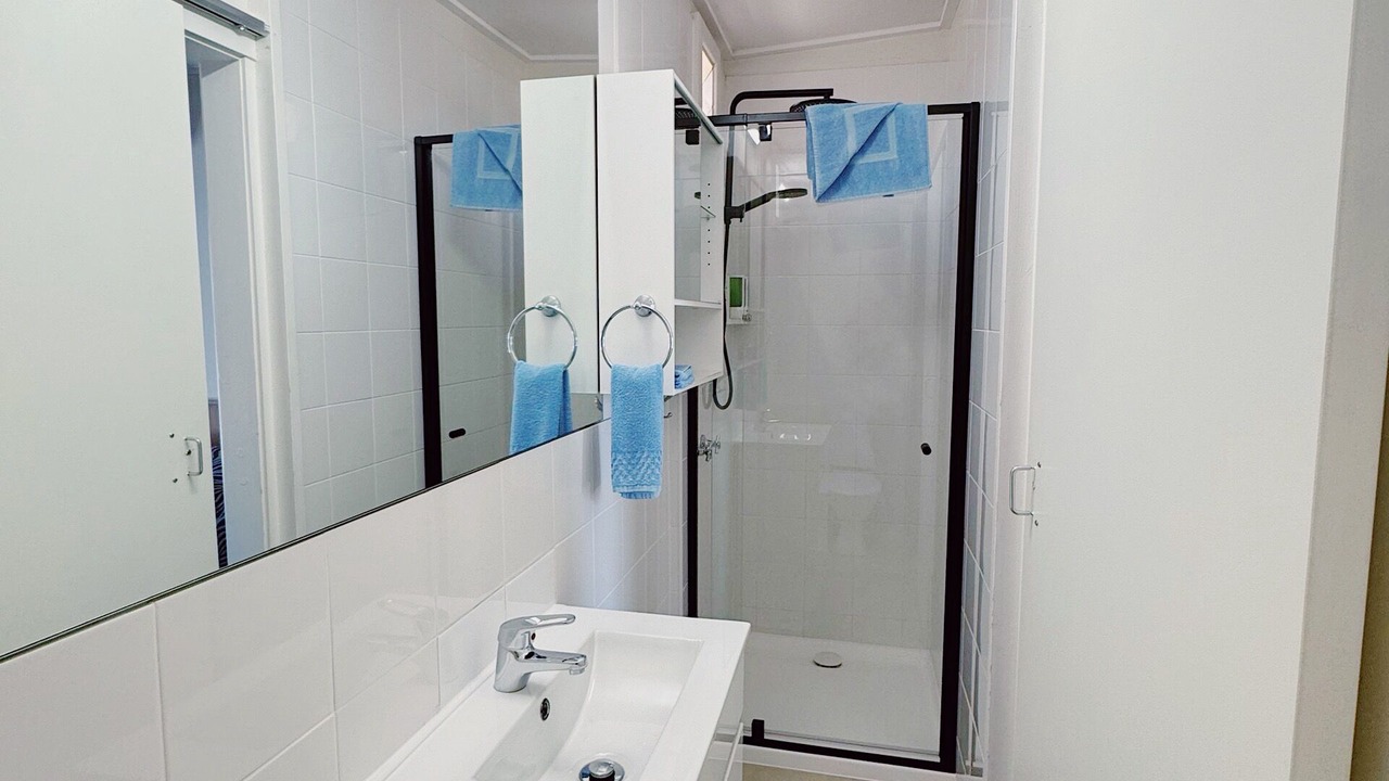 Photo of Bathroom in Seymour