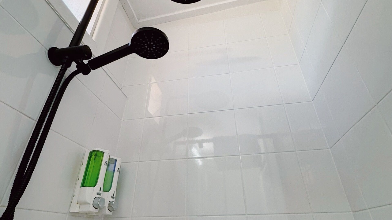 Photo of Bathroom in Seymour