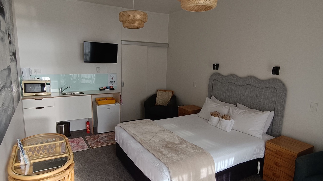 Photo of Bedroom in Opononi