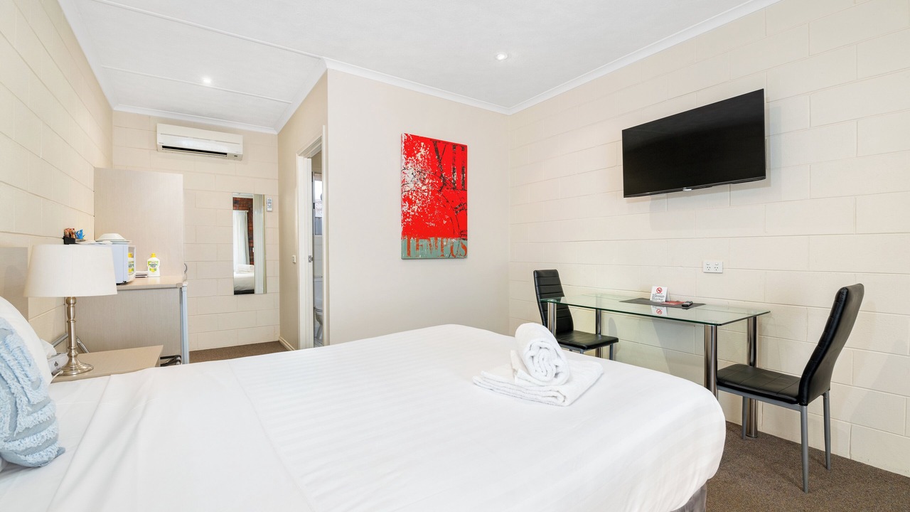 Photo of Bedroom in Gol Gol