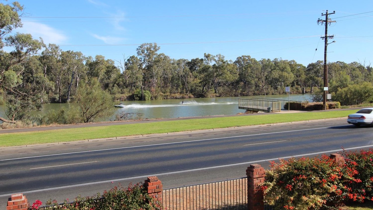 Photo of Outdoor in Gol Gol