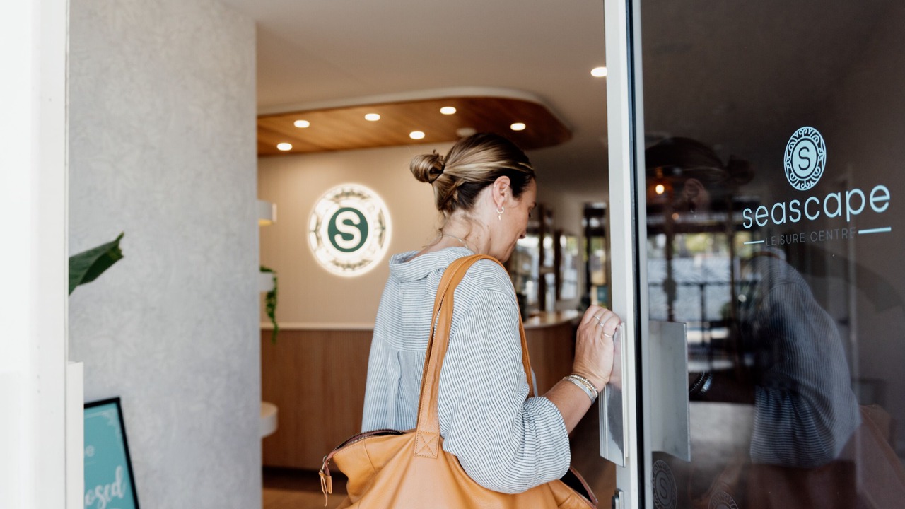 Photo of Others in Hastings Point