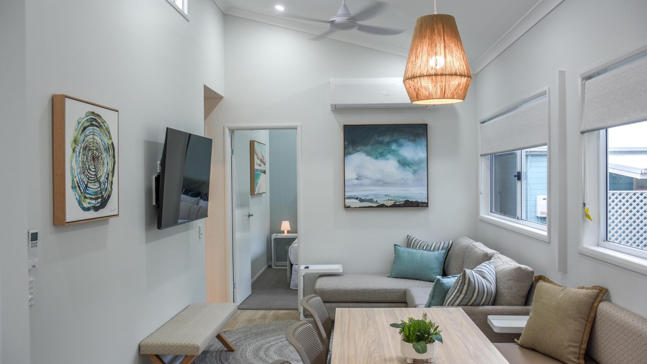 Photo of Others in Hastings Point