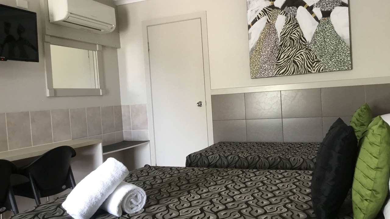 Photo of Others in Svensson Heights