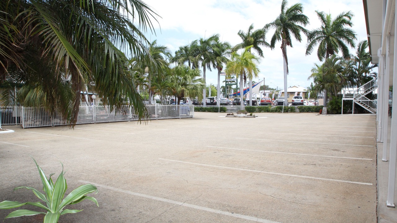 Photo of Others in Mundingburra