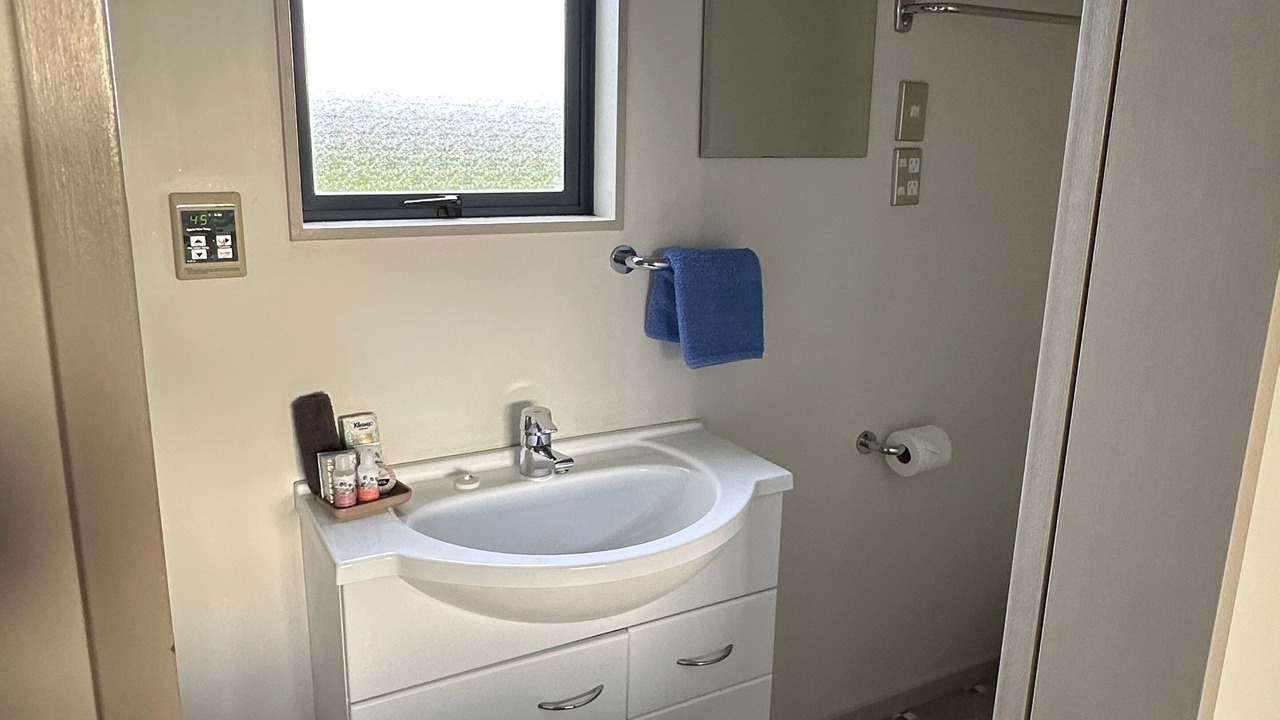 Photo of Others in Longlands