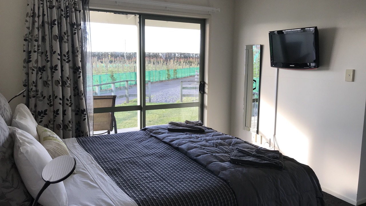 Photo of Others in Longlands