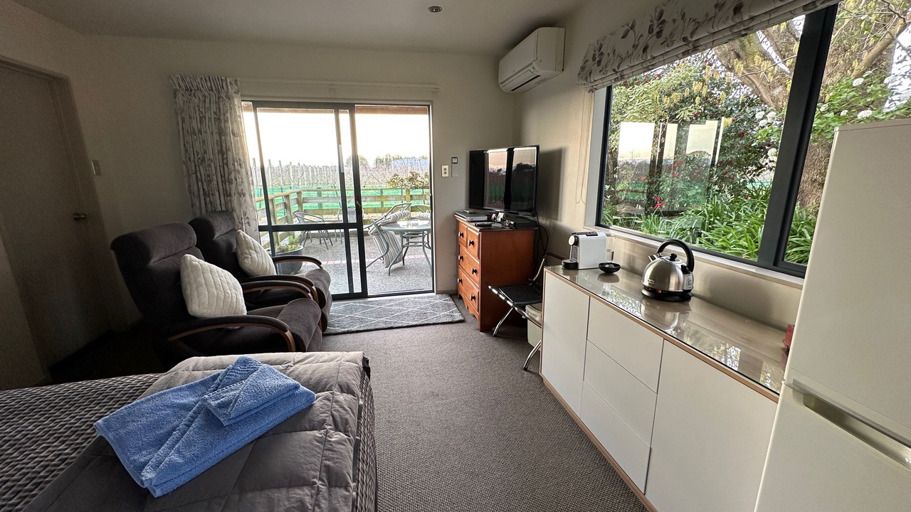 Photo of Others in Longlands