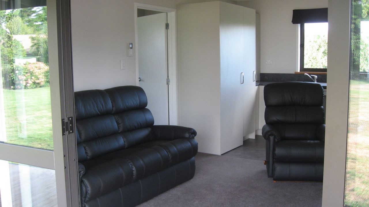 Photo of Others in Longlands