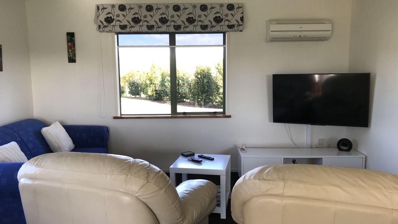 Photo of Others in Longlands