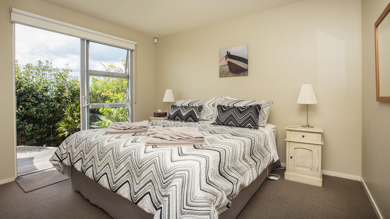 Photo of Others in Snells Beach