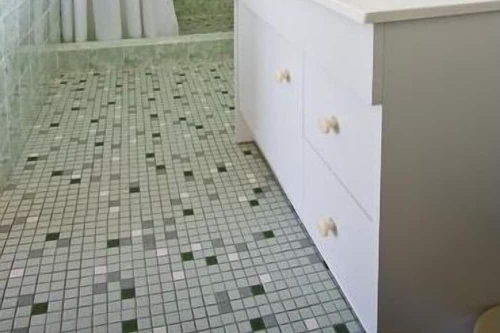 Photo of Bathroom in Moruya