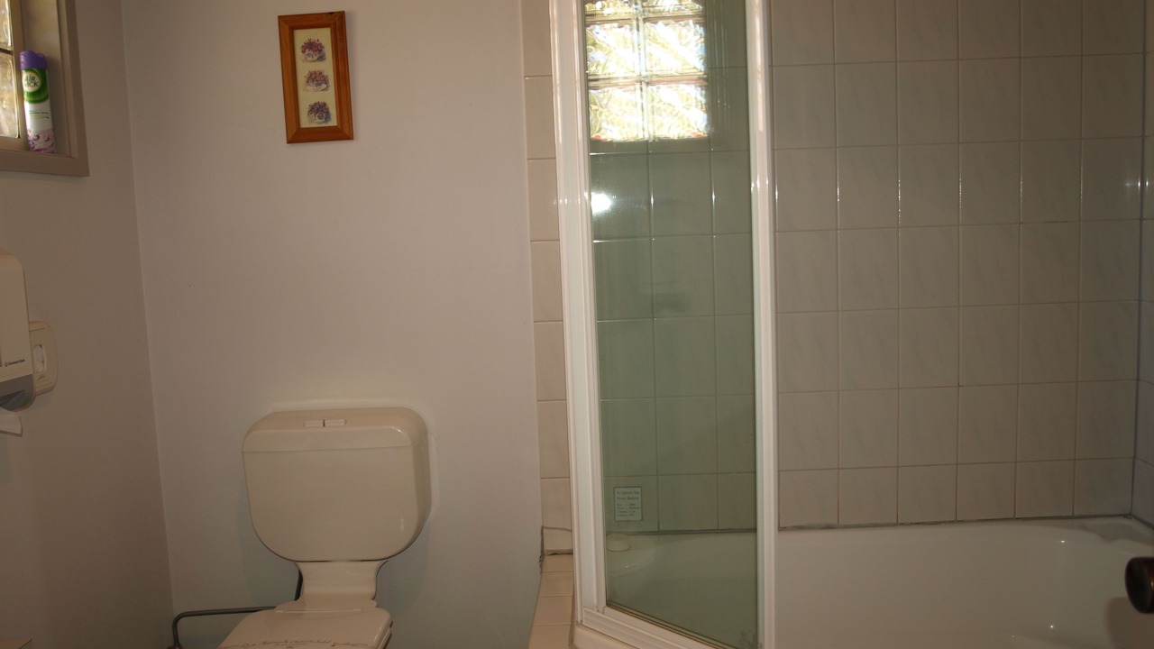 Photo of Bathroom in Echuca