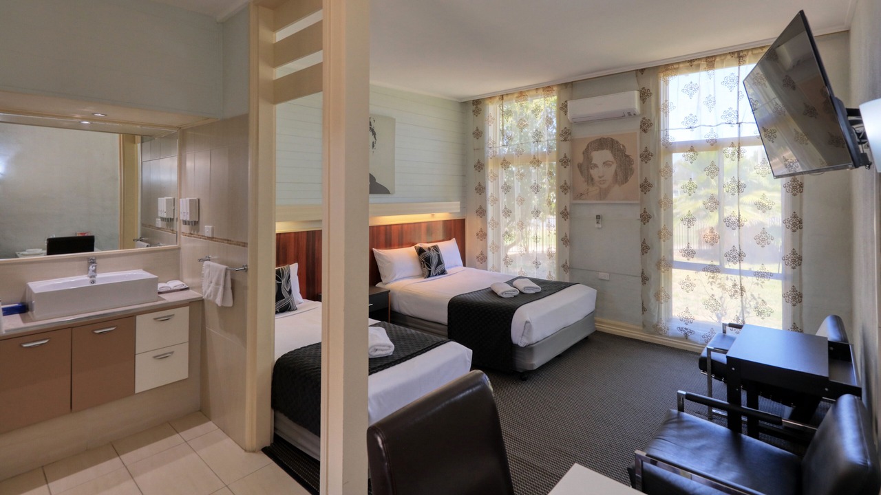 Photo of Others in Benalla West