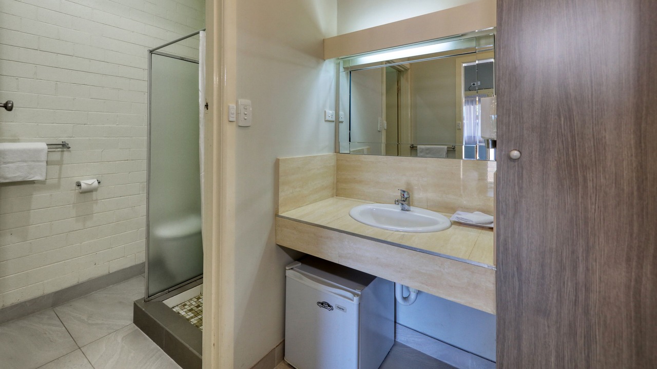 Photo of Bathroom in Benalla West