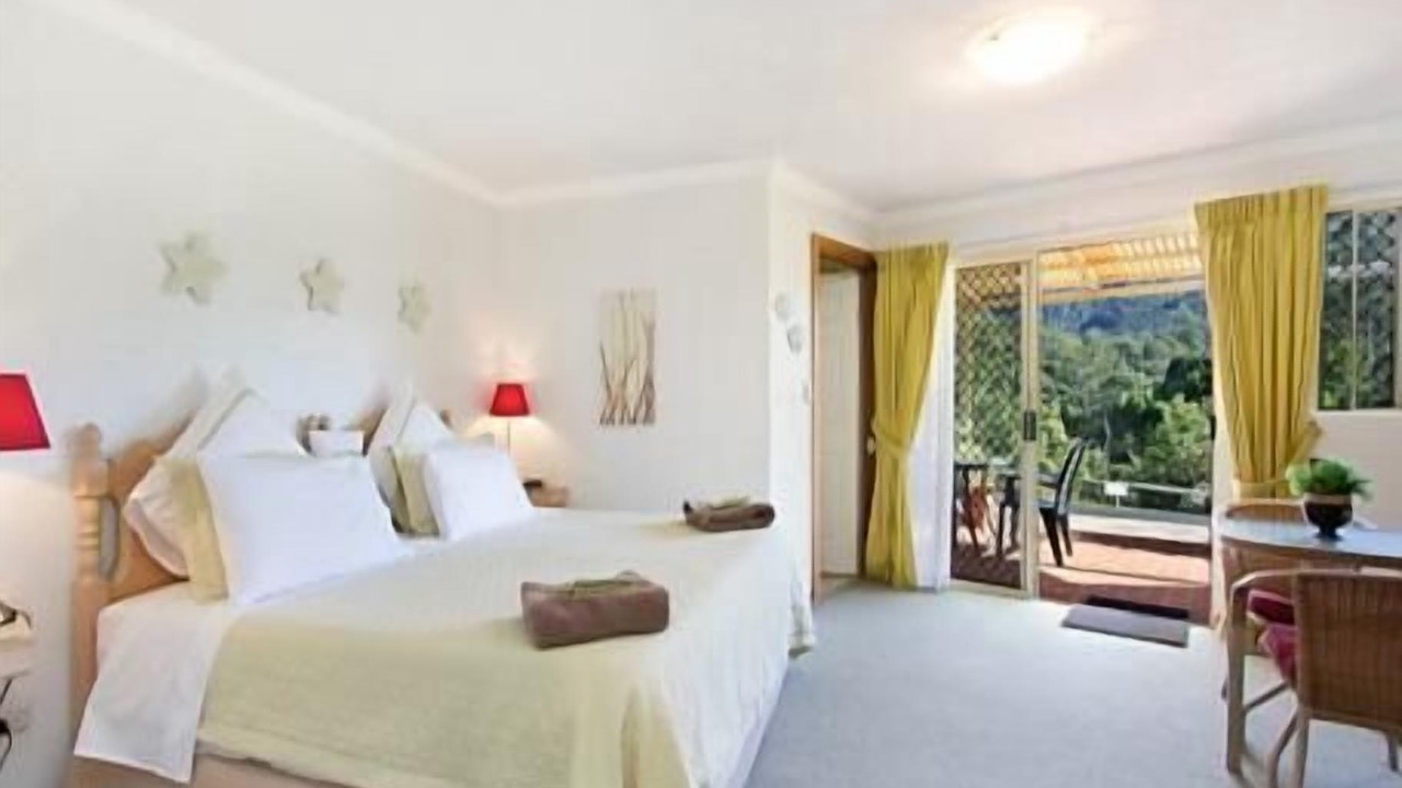 Photo of Others in Dum Dum