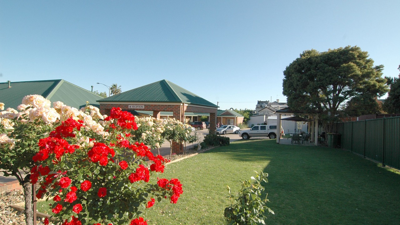 Photo of Others in Rutherglen