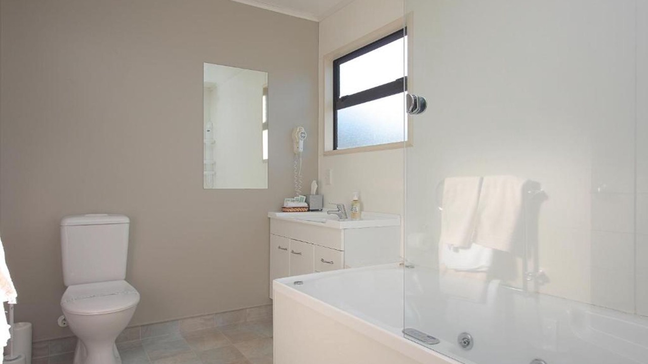 Photo of Bathroom in Ashburton