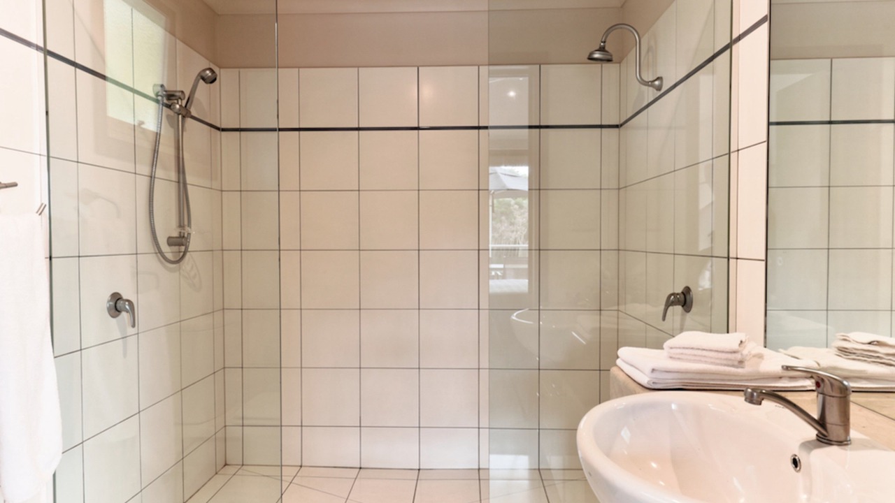 Photo of Bathroom in Inverloch