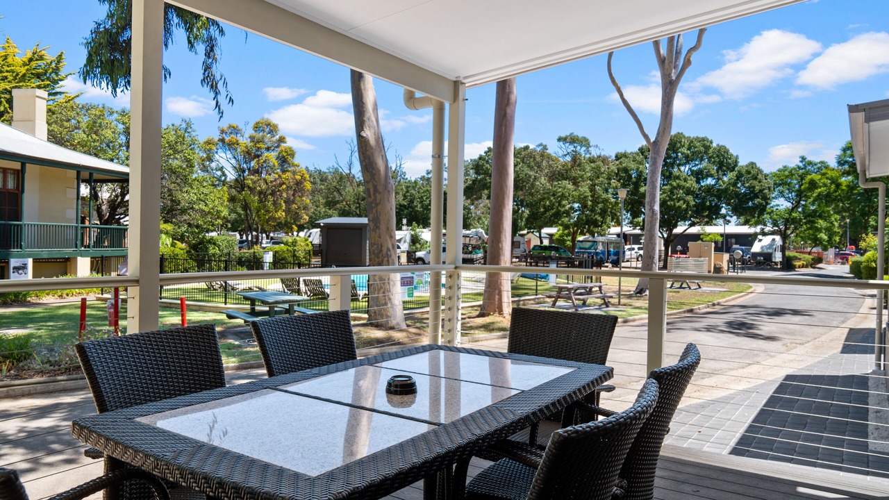 Photo of Patio Balcony in Vale Park