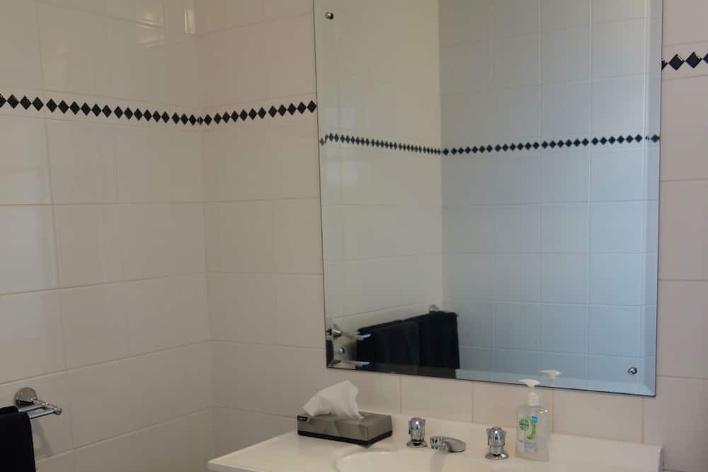 Photo of Bathroom in Cape Jervis