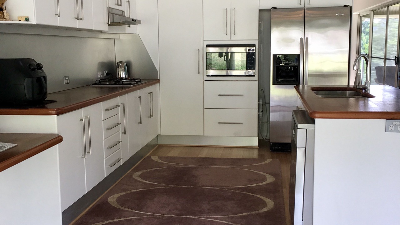 Photo of Kitchen in Tallebudgera Valley