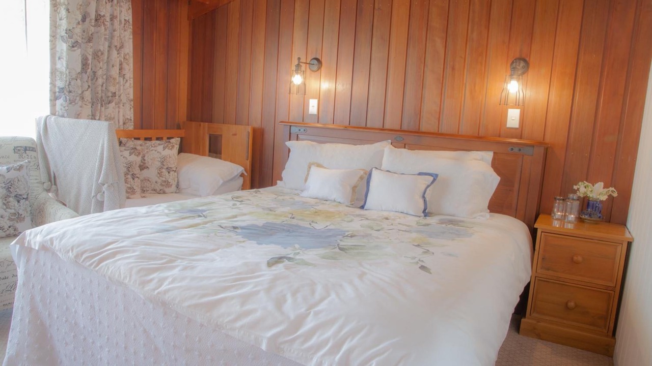 Photo of Others in Okoroire