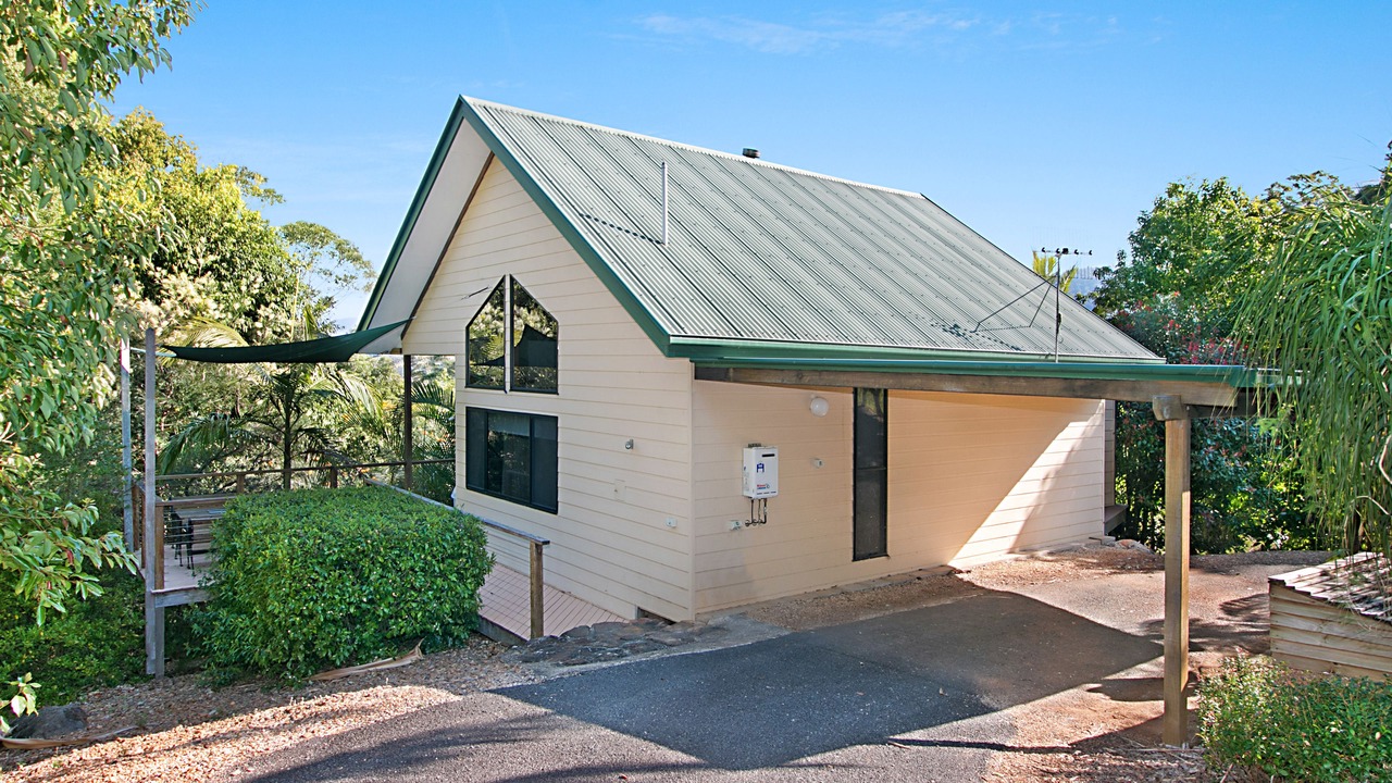 Photo of Buildings in Limpinwood